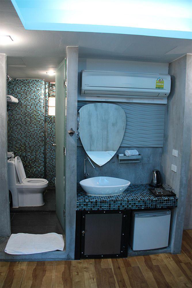 Blutique Hotel Bangkok Buitenkant foto