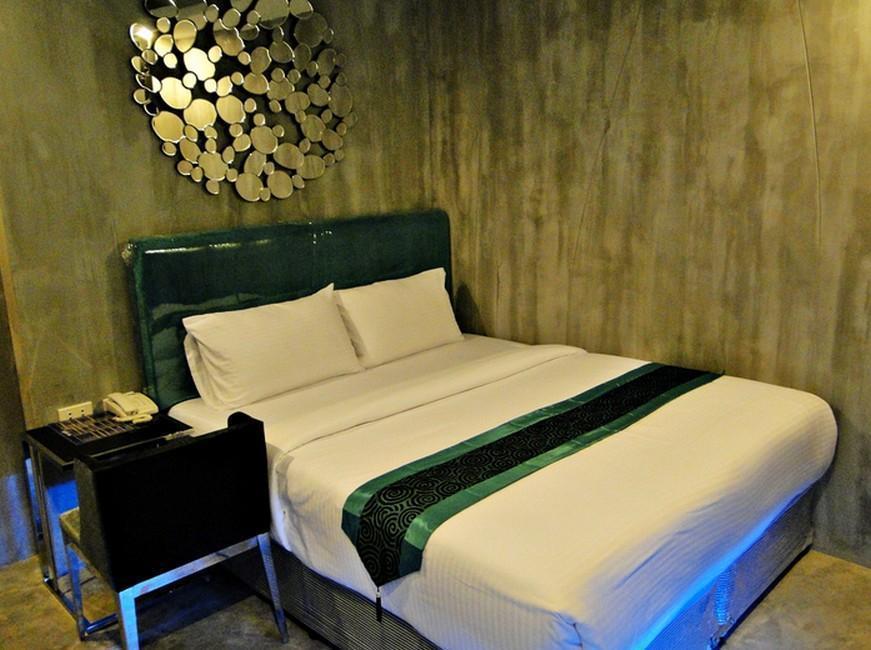 Blutique Hotel Bangkok Buitenkant foto