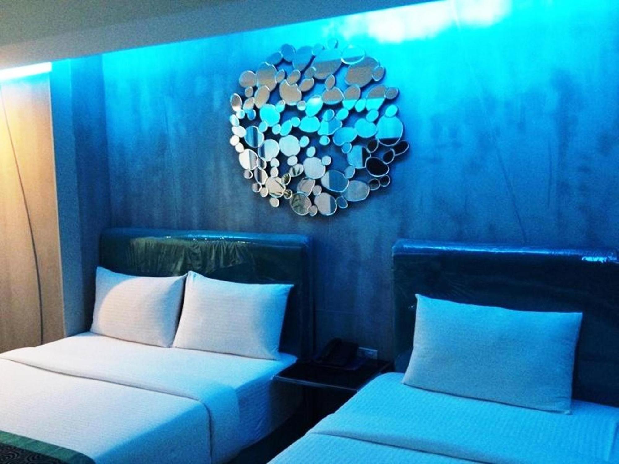 Blutique Hotel Bangkok Buitenkant foto