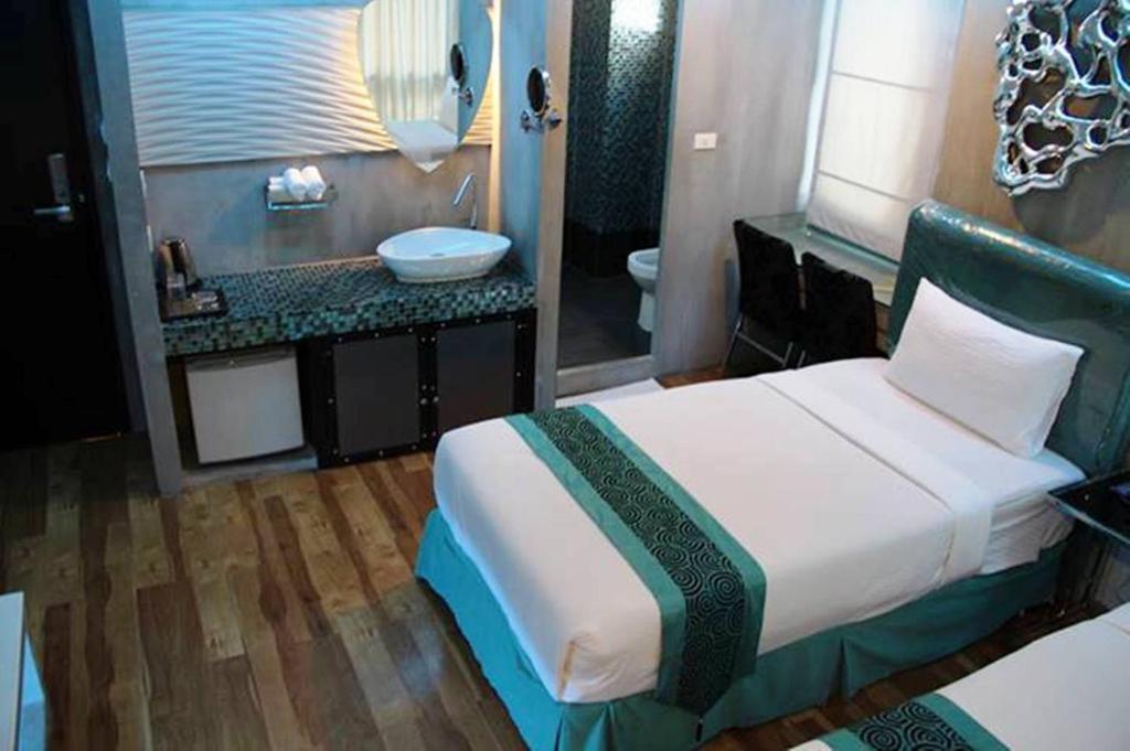 Blutique Hotel Bangkok Buitenkant foto